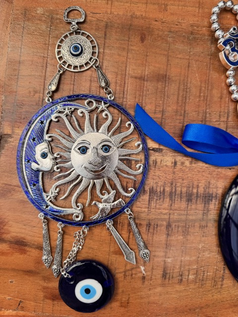 The evil eye corner - Image 6